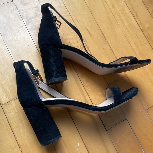 Stuart Weitzman sandal - Picture 5 of 7